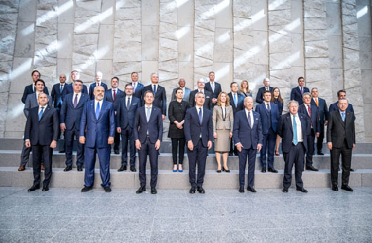 La OTAN celebra hoy su segunda jornada de cumbre