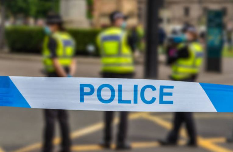 Cientos de delincuentes podrían escapar del radar de la policía británica