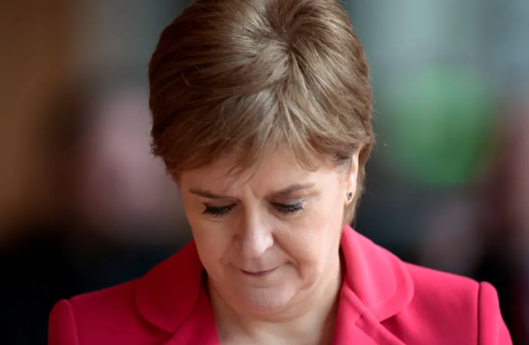 Después del arresto en la investigación de financiación del SNP, el escocés Sturgeon dice: «Soy inocente»
