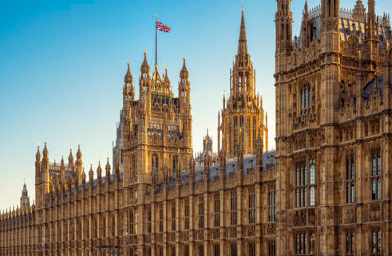 El Parlamento del Reino Unido reanuda sus actividades después de las vacaciones de verano