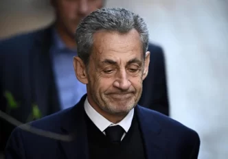 Sarkozy en prisión tras ser condenado por financiación ilegal.