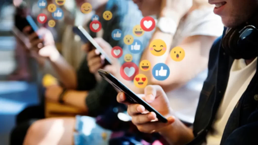 Poder y peligro de las redes sociales en la vida cotidiana.