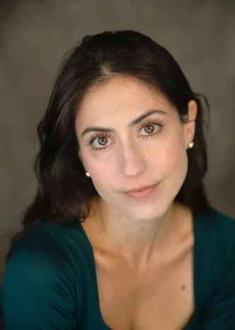 Retrato de Isabela Córdoba Torres artista colombiana en Londres