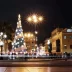 Navidad en el Perú en la Plaza de Armas del Cusco iluminada.