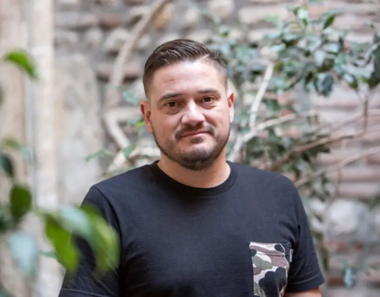 Juan Arredondo Nominado a los Óscar durante cobertura periodística internacional.