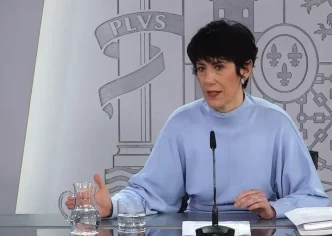 Elma Saiz explica la regularización de extranjeros en España tras el Consejo de Ministros.