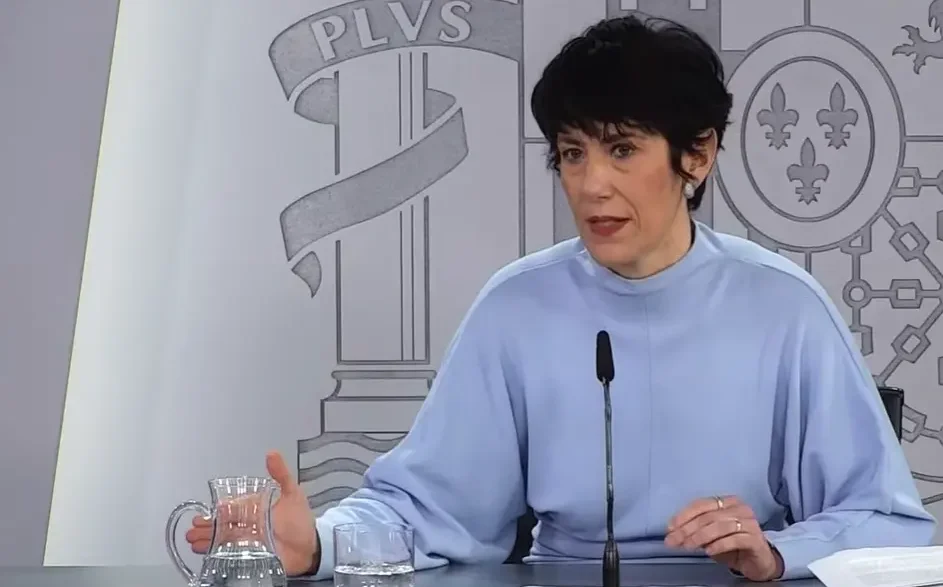 Elma Saiz explica la regularización de extranjeros en España tras el Consejo de Ministros.