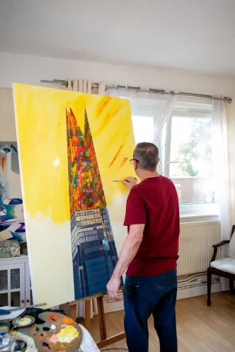 migrante iluminó Londres pintando el Shard en su estudio