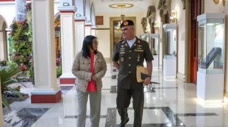 Delcy Rodríguez junto a Vladimir Padrino López en el marco del Nuevo Alto Mando en Venezuela.