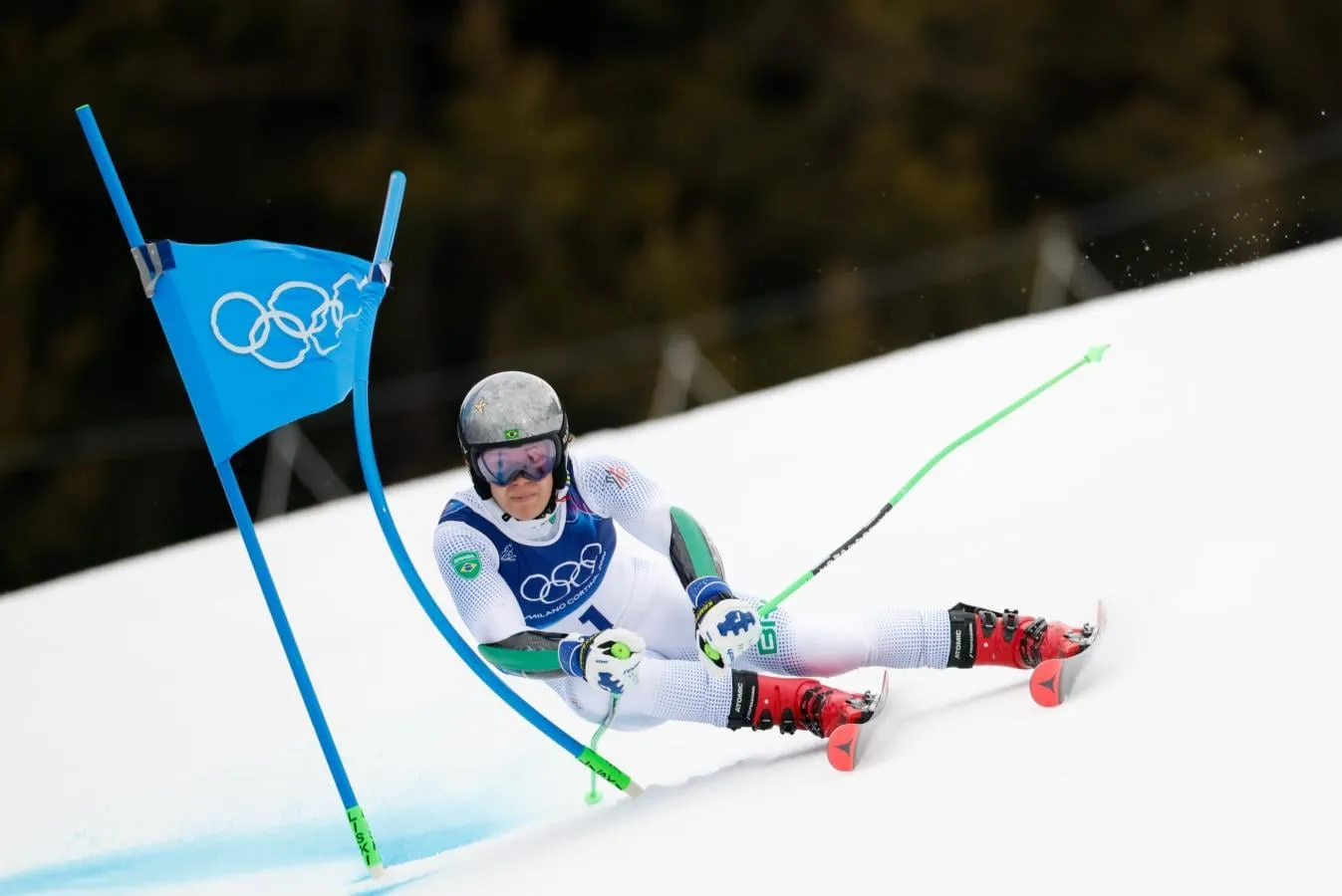 Medalla de Oro de Brasil en Milán lograda por Lucas Pinheiro en el eslalon gigante de Milán 2026.