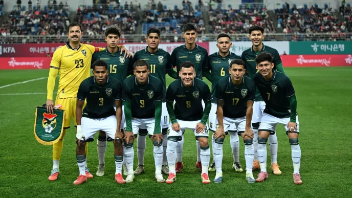 Formación de Bolivia repechaje mundialista 2026 antes del partido en Monterrey.