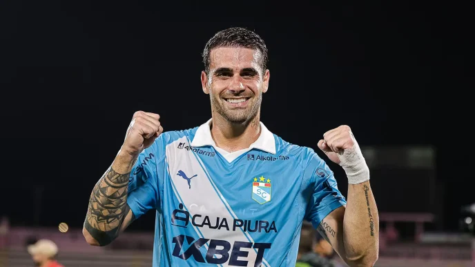 Primera fecha Copa Libertadores jugador celebra victoria Sporting Cristal