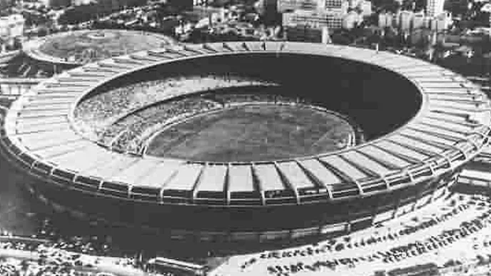 Historia Mundial 1950 con vista aérea del Estadio Maracaná en Río de Janeiro durante el Mundial de Brasil.