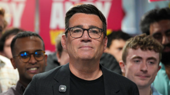 Andy Burnham, alcalde del Gran Manchester y reciente ganador en las elecciones parciales de Makerfield.