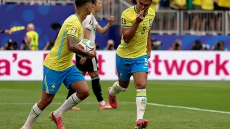 Casemiro celebra el gol del empate 1-1 ante la difícil Japón. Al final, la cararinha se llevó el encuentro y el pase a los octavos de final con gol de Martinelli.