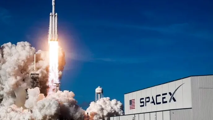 Lanzamiento de un cohete SpaceX desde las instalaciones de la compañía