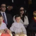 El presidente de Ecuador Daniel Noboa junto a su esposa Lavinia Valbonesi y sus hijos en un acto oficial